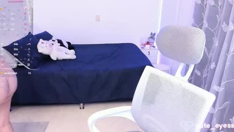 Cute online show from September 11, 8:10 pm