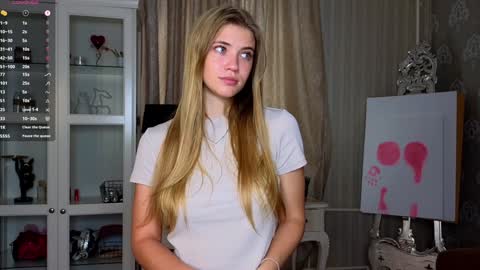 Anne online show from October 17, 7:23 am