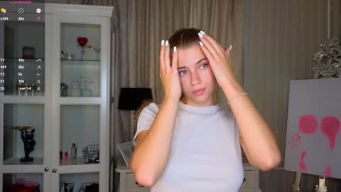 Anne online show from September 12, 7:32 am