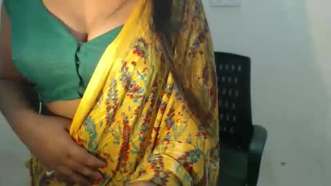 cute_kavya online show from September 18, 5:44 am