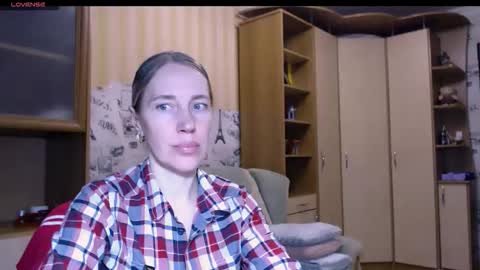 cute_lion_ online show from March 1, 8:13 pm