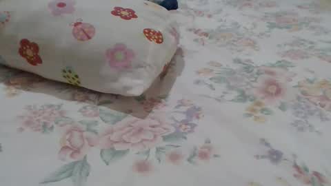 cute_lizah online show from September 26, 6:49 pm