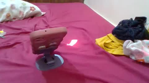 cute_lizah online show from October 11, 7:35 am