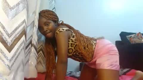 cute_lorna online show from March 3, 9:44 pm