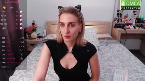 Milana online show from October 30, 1:55 pm