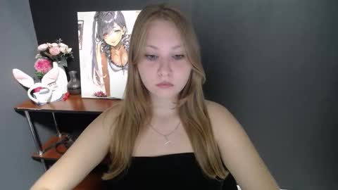 Snapshot of cute_minx chatting on September 11, 6:58 am Veronica online show from September 11, 6:58 am
