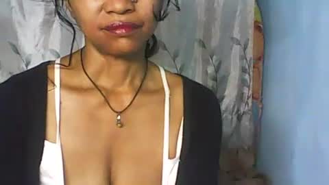 murielle online show from March 8, 12:09 pm