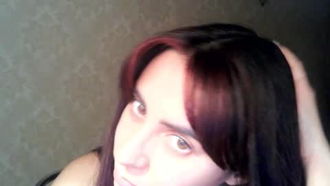 cute_strawberry_ online show from October 30, 6:30 pm