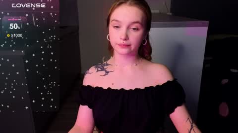 Sue online show from December 3, 3:39 pm