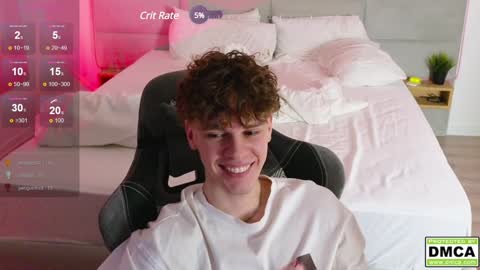 Snapshot of cute_thomas chatting on January 22, 10:48 pm Thomas - online show from January 22, 10:48 pm
