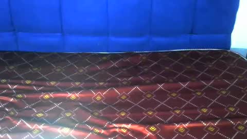 Snapshot of cuteallianah07 chatting on January 21, 9:35 am cuteallianah07 online show from January 21, 9:35 am