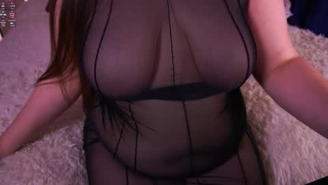 Amber online show from December 5, 1:38 am