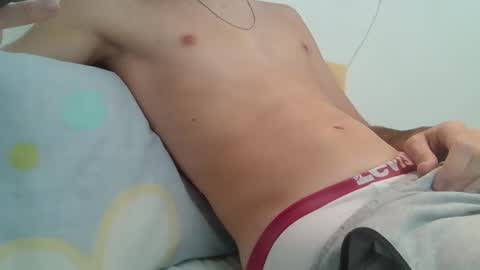 cuteanonguy online show from October 15, 10:27 am