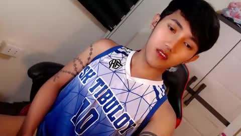 Steph online show from May 6, 5:52 pm