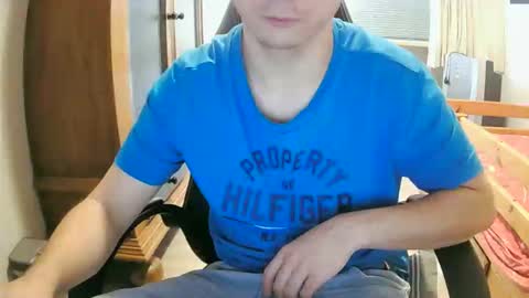 Snapshot of cuteboy090 chatting on September 19, 4:00 pm Cuteboy090 online show from September 19, 4:00 pm