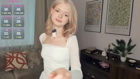 Alice online show from October 17, 8:51 am