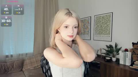 Alice online show from November 11, 9:22 am