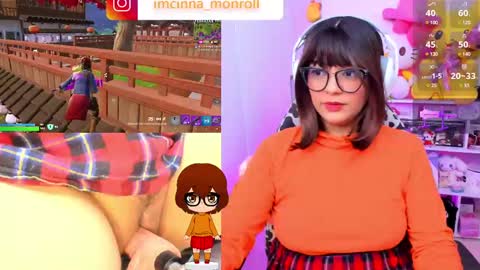 Snapshot of cutecinamonroll chatting on February 9, 10:21 pm Cinna independent model online show from February 9, 10:21 pm