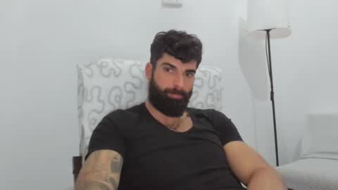 Snapshot of cuteeboy chatting on March 10, 3:41 pm cuteeboy online show from March 10, 3:41 pm