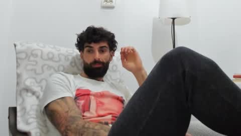 cuteeboy online show from March 9, 6:01 pm