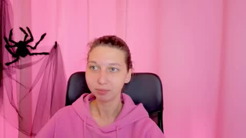 Elli online show from November 10, 11:24 am