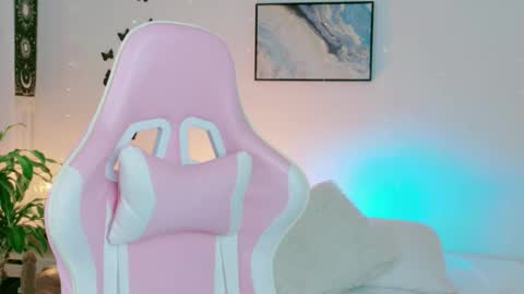 Zoe  online show from May 30, 3:38 am