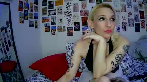 Bella online show from January 12, 11:01 pm