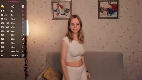 Melisa online show from December 5, 8:06 pm