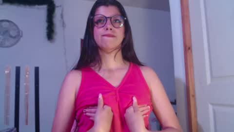 haome online show from September 25, 3:30 pm