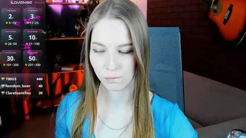 Rina online show from February 26, 6:15 pm