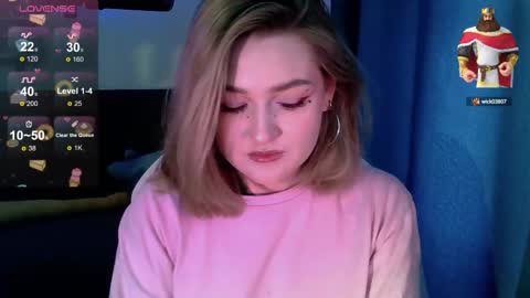 cutepie33 online show from October 4, 6:44 am