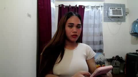 isabel online show from July 7, 7:23 am