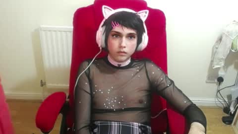 cutest_princess online show from October 23, 10:10 pm