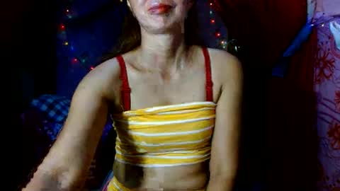 Snapshot of cutewina chatting on March 6, 1:57 pm cutewina online show from March 6, 1:57 pm