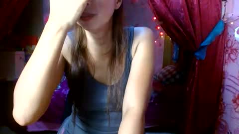 Snapshot of cutewina chatting on March 4, 1:45 am cutewina online show from March 4, 1:45 am