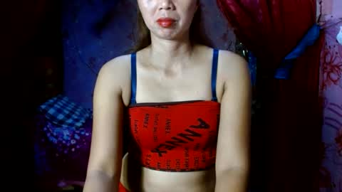 Snapshot of cutewina chatting on March 3, 1:34 pm cutewina online show from March 3, 1:34 pm