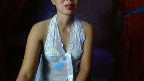 Snapshot of cutewina chatting on February 8, 12:28 am cutewina online show from February 8, 12:28 am