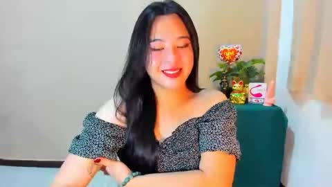 cutie_asianwoman online show from September 30, 8:03 am