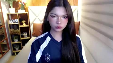 cutie_chinnie online show from March 18, 11:49 am