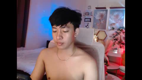 Neil Taylor online show from December 15, 6:09 am