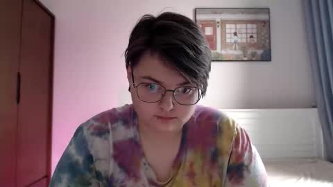 Snapshot of cutie_florence chatting on September 10, 8:15 am Sophie Lilith online show from September 10, 8:15 am