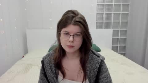 cutie_lory online show from March 10, 4:38 am