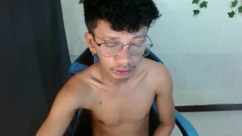 Snapshot of cutie_mico chatting on September 9, 5:40 am cutie_mico online show from September 9, 5:40 am