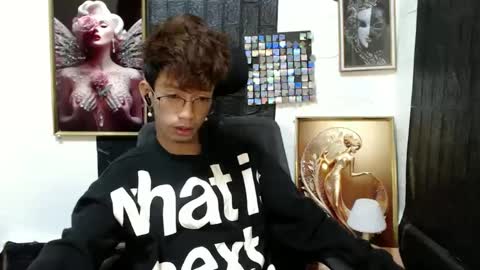 Snapshot of cutie_mico chatting on February 10, 7:58 am cutie_mico online show from February 10, 7:58 am