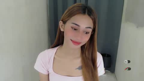 Snapshot of cutie_mitcha chatting on January 31, 11:24 pm cutie_mitcha online show from January 31, 11:24 pm