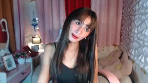 Snapshot of cutie_mitcha chatting on September 18, 2:54 pm cutie_mitcha online show from September 18, 2:54 pm