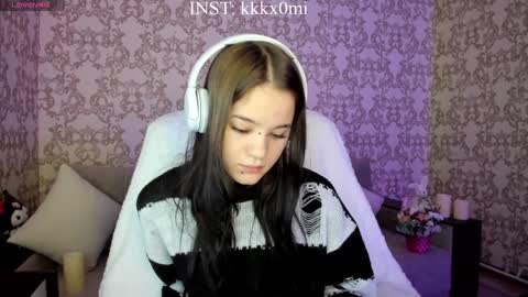 Snapshot of cutiekitty_cb chatting on February 8, 9:24 am cutiekitty_cb online show from February 8, 9:24 am