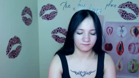 Emma online show from March 17, 7:02 am