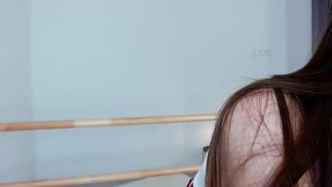 Vivienne online show from October 8, 3:40 pm