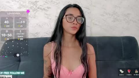 Snapshot of cutte_kitty_ chatting on March 10, 6:45 pm miss ari online show from March 10, 6:45 pm